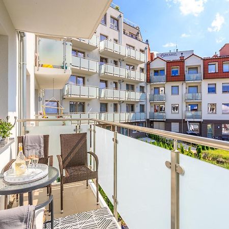 Apartament "Anna" - Kwartal Rozy Wiatrow, 15 Min Spacerem Od Plazy Swinoujscie Exterior photo